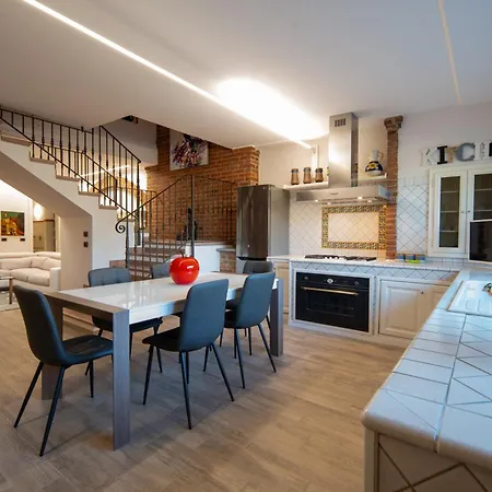 Casa A Con Vista Sulle Colline Dom wakacyjny *