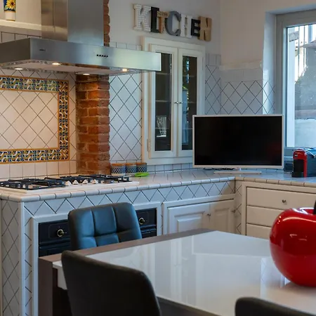 Casa A Con Vista Sulle Colline Roddi